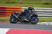 Evening Adv_Mid Group Black Bikes